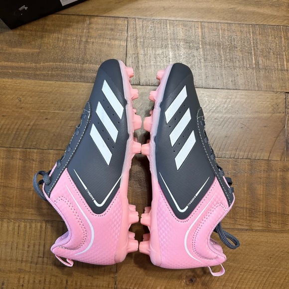 Adidas Rundown Girl’s Cleats, Size 2 - Picture 8 of 11